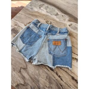 Billabong x Wrangler Denim Patchwork Shorts Frayed Hem Distressed Size 25